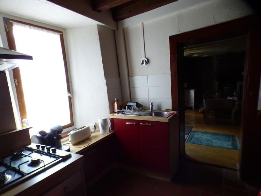 Maison Familiale Pour 8 Saint-Aventin Kültér fotó